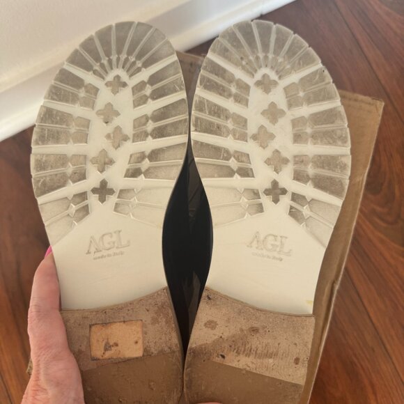 AGL Navy Patent Leather Lace-Up Shoes - Picture 11 of 12